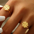 Retro-Ring mit vierblättrigem Kleeblatt
