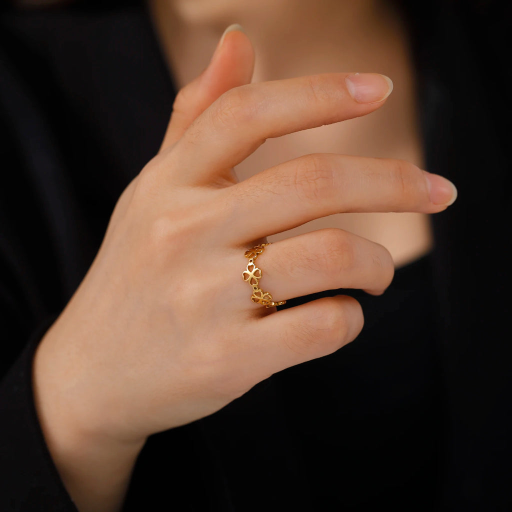 Retro-Ring mit vierblättrigem Kleeblatt für Damen Gold