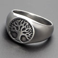 Runder Ring Lebensbaum im puristischen Stil