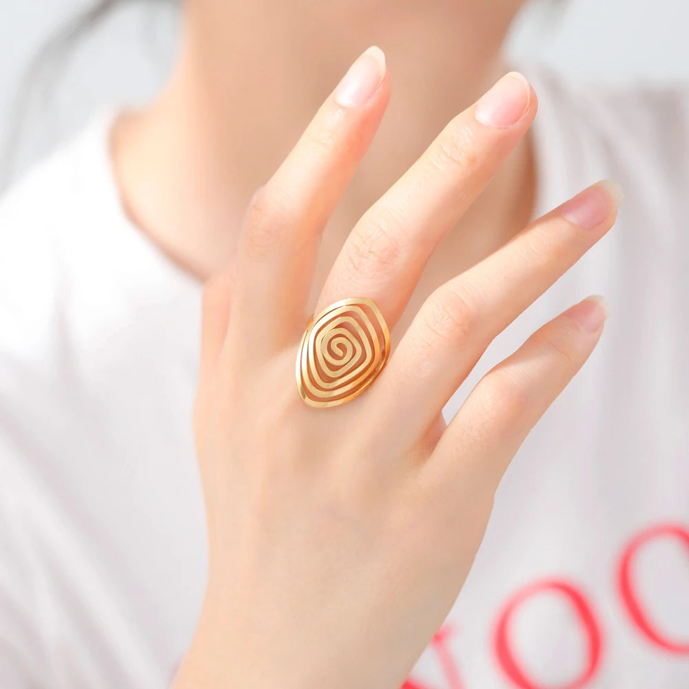 Geometrischer Spiralenring Damen Gold
