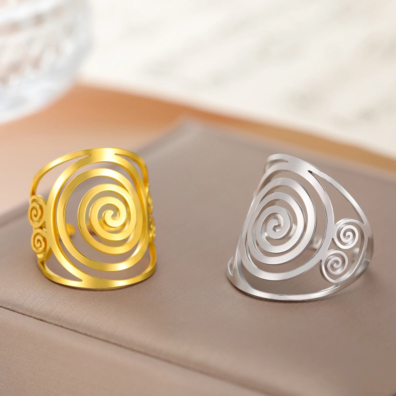 Breiter Spiralring für Damen Silber