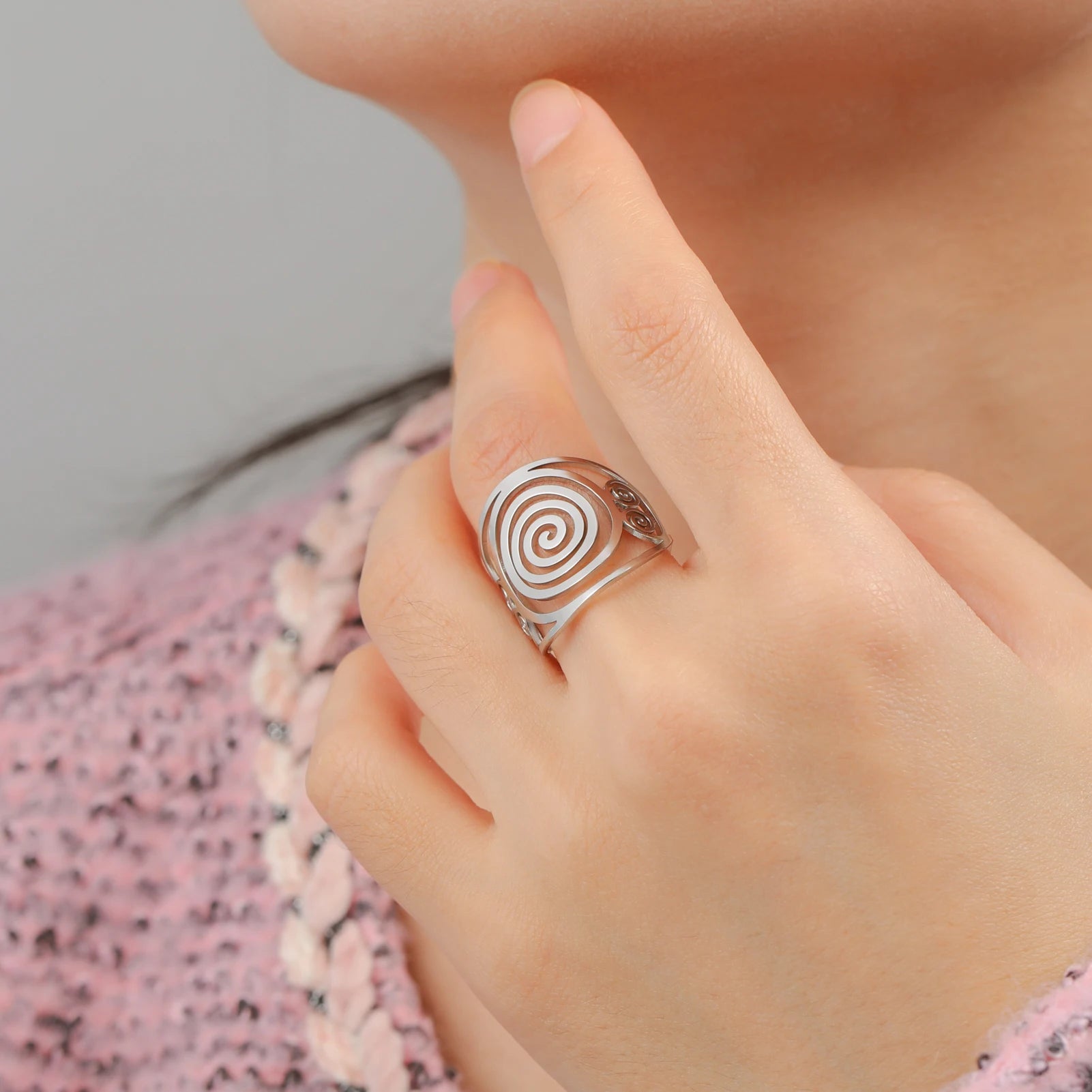 Breiter Spiralring für Damen Silber