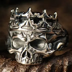 Totenkopfring mit königlicher Krone 