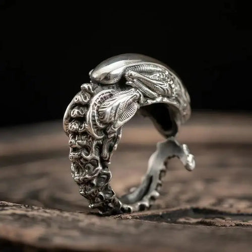 Totenkopf-Ring