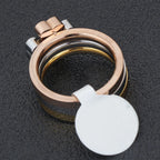 Kleeblatt-Ring mit vier Herzen, verziert mit mehrfarbigen Kristallen