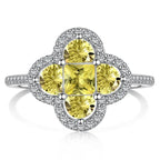Leuchtender Kleeblatt-Ring aus Kristallen in Silber und Gelb