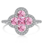 Leuchtender Kleeblatt-Ring aus Kristallen in Silber und Rosa