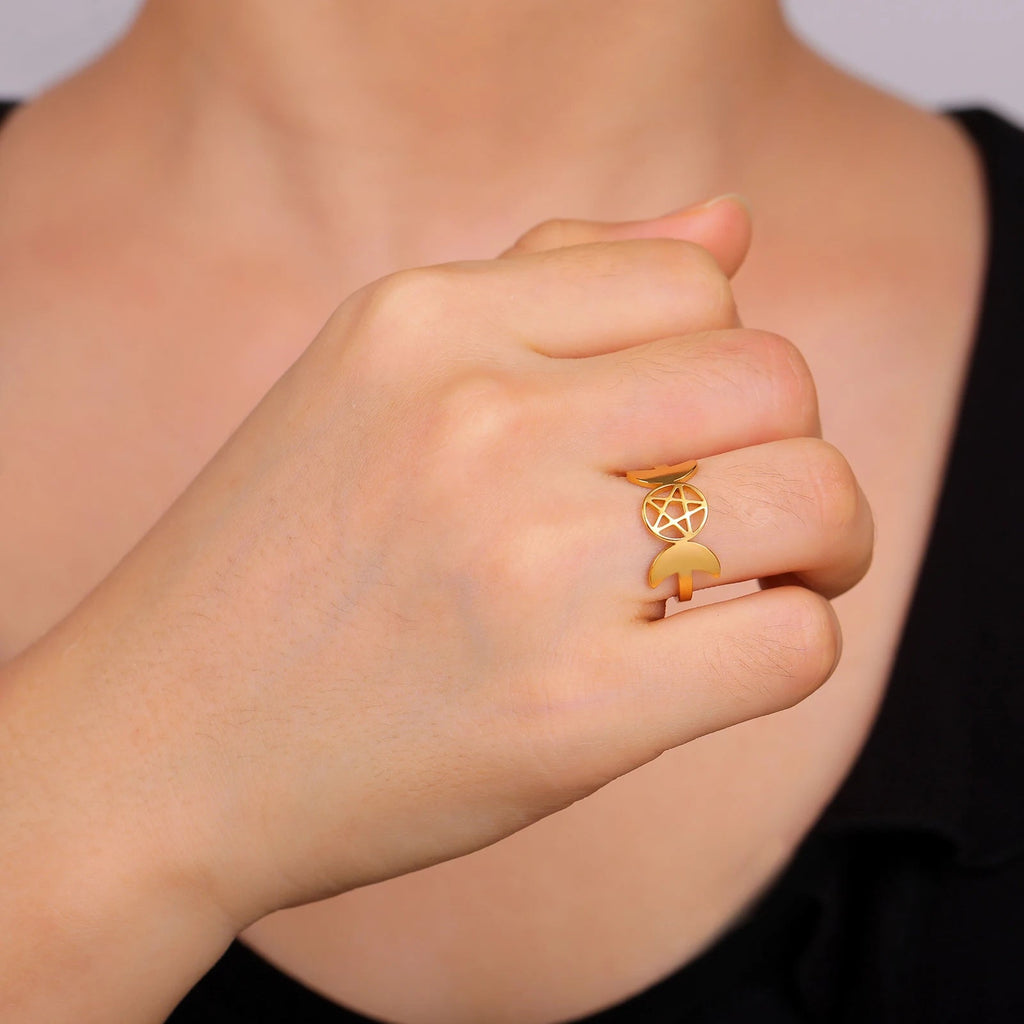 Feiner Dreifachmond-Ring Hexerei Frau Wicca Gold A