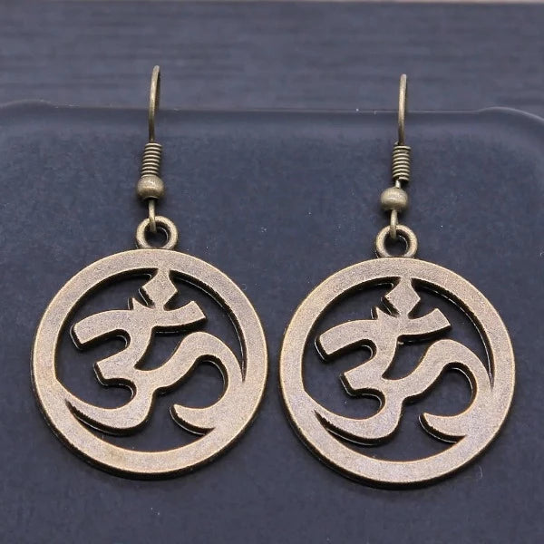 Buddhismus Om Ohrring Bronze