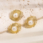 Stecker-Ohrringe mit Perle im Stil der Knoten