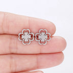 Ohrstecker mit vierblättrigem Kleeblatt in Silber