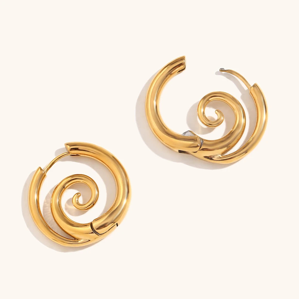 Creolen-Ohrringe mit Spiralmotiv Gold
