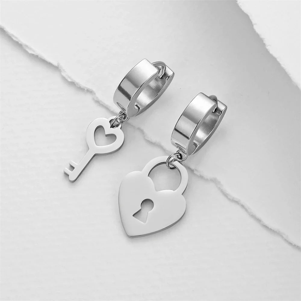 Creolen-Ohrringe mit Schlüssel und Vorhängeschloss, Silber
