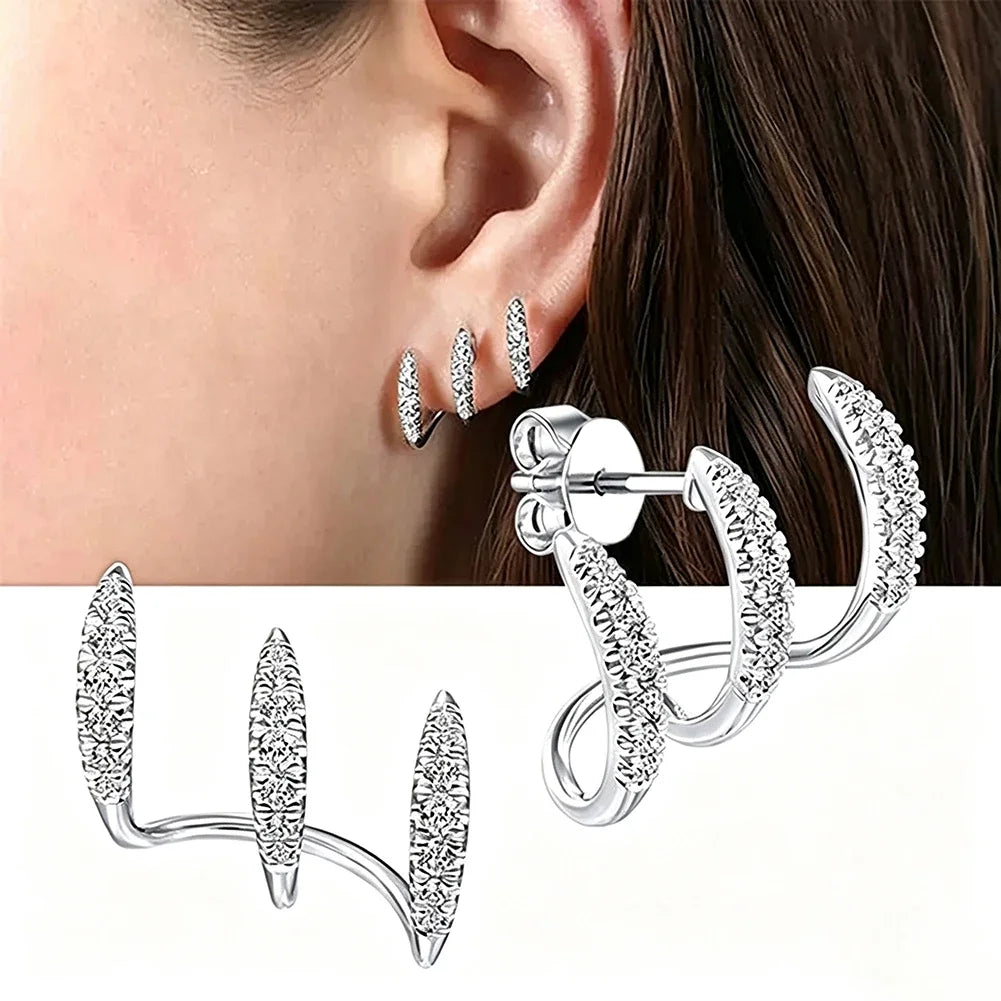 Boucles d'oreilles élégantes avec strass à trois griffes