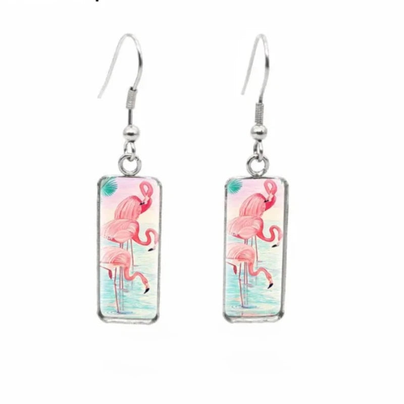 Rosa und blaue hängende Flamingo-Ohrringe