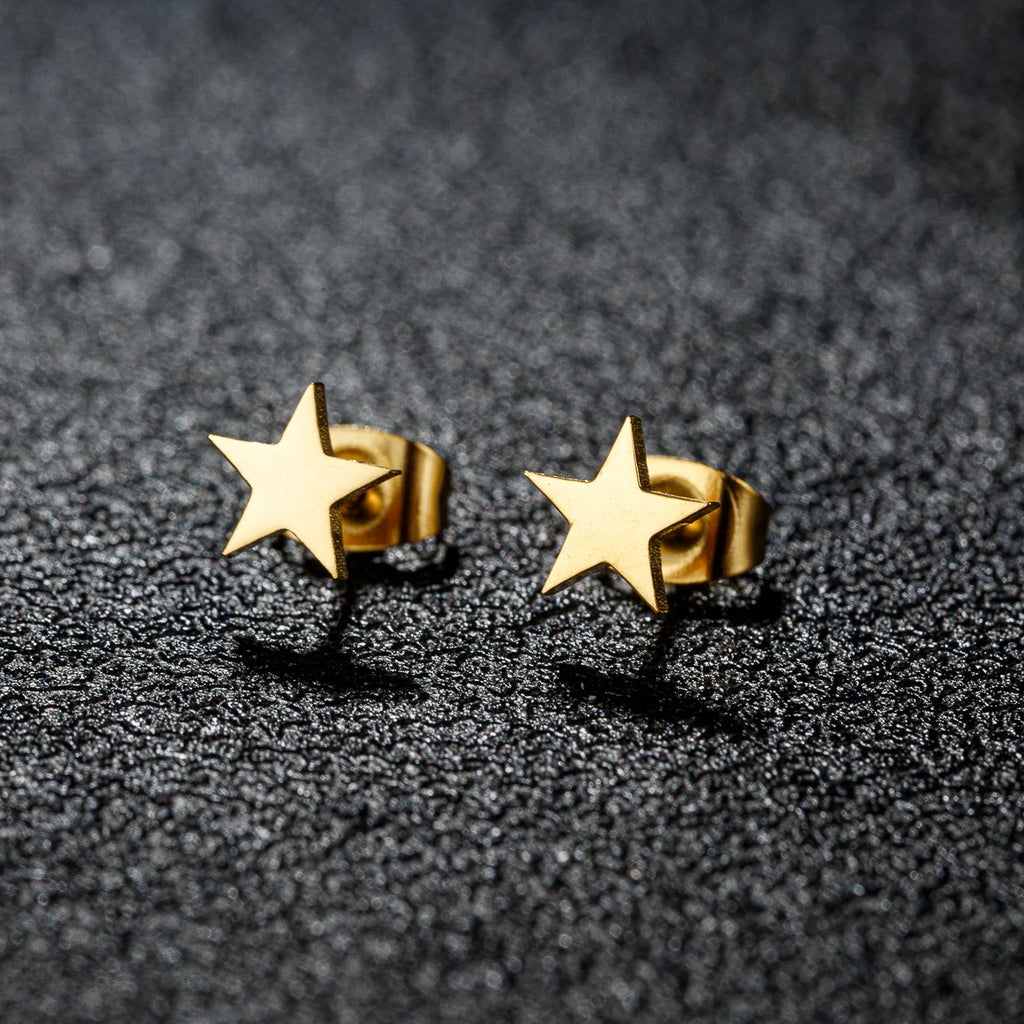 Leichte Ohrstecker Stern Gold
