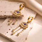 Lange blaue Ohrringe mit bösem Blick