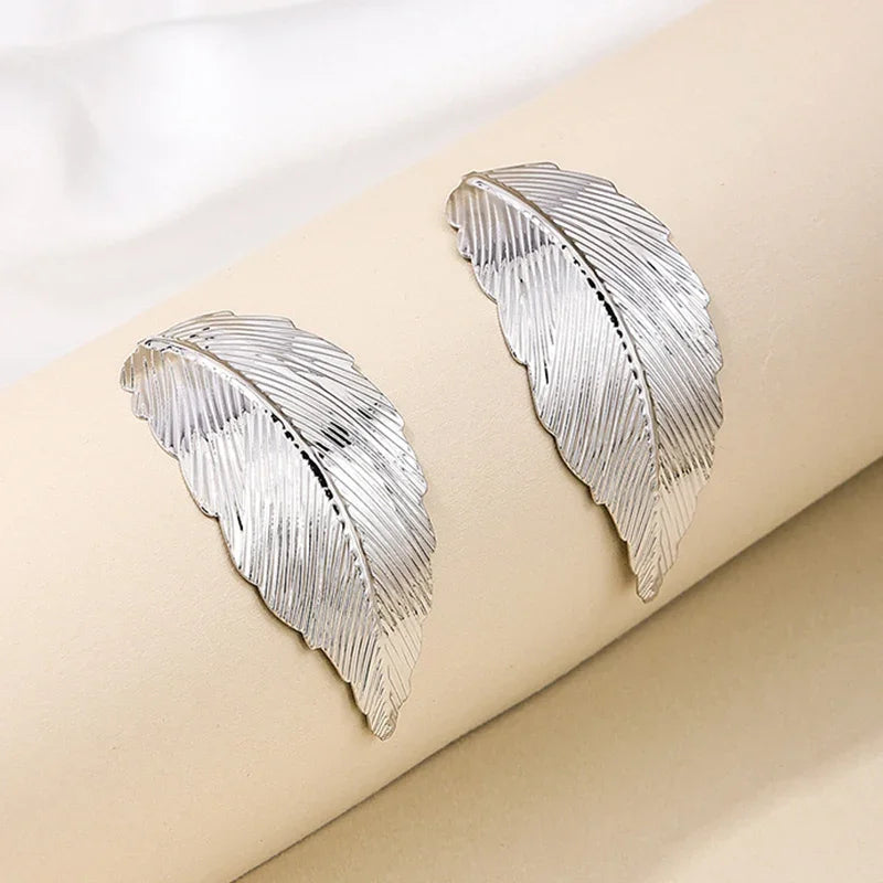 Hängende Ohrringe mit Blatt für Damen silber