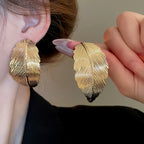 Hängende Ohrringe mit Blatt für Damen gold