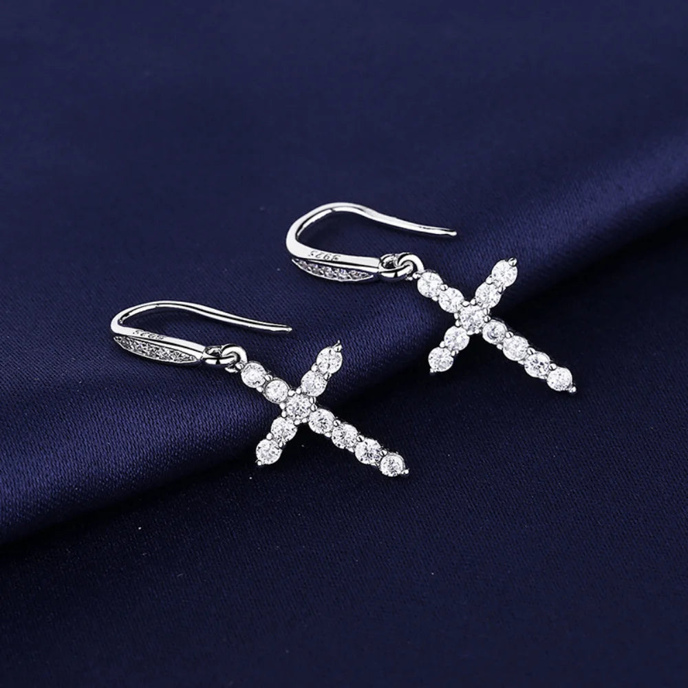Hängende Ohrringe Kreuz aus Zirkon Silber