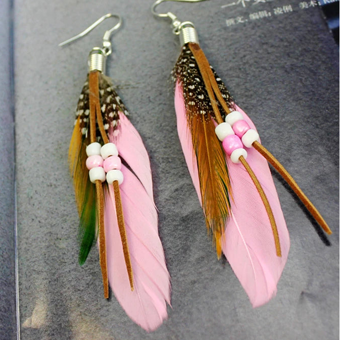 Federohrringe im Apachen-Stil rosa