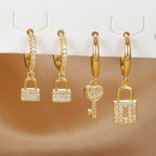 Creolen-Ohrringe mit Schlüssel und Schloss mit Strass, Schlüssel und Schloss, Gold