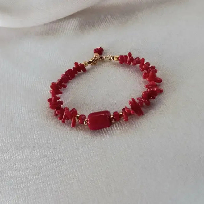 Armband mit rotem Korallen