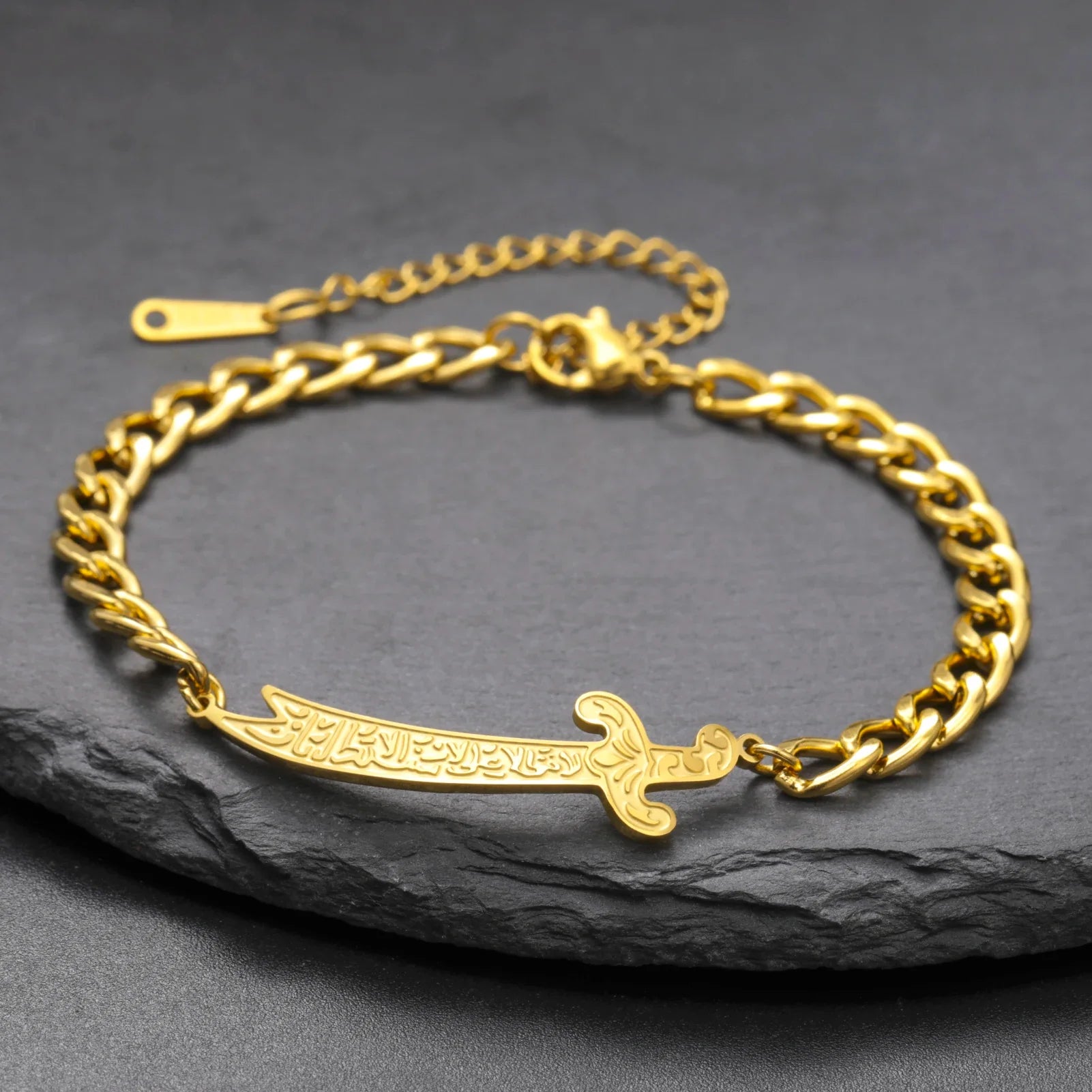 Armband mit arabischem Ali Zulfiqar Schwert in Gold