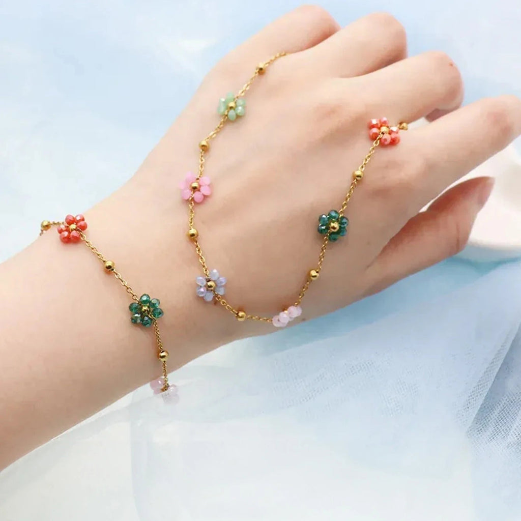 Armband mit bunten Blumen