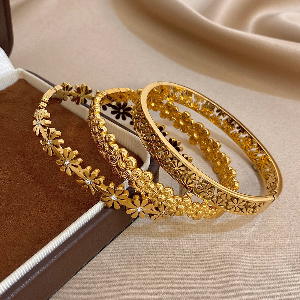 Armband mit Gänseblümchen-Wildblumen
