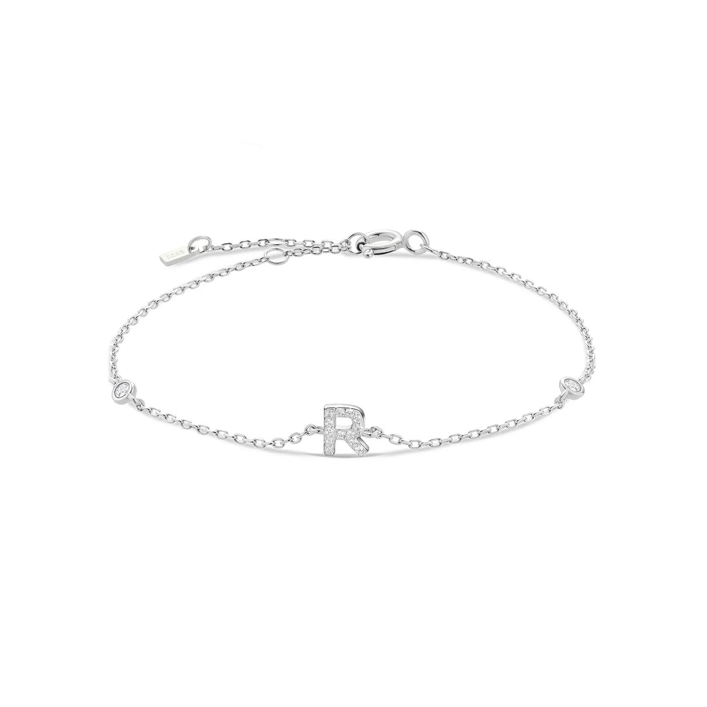 Armband mit Initiale aus silbernen Strasssteinen r