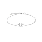 Armband mit Initiale aus silbernen Strasssteinen u