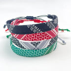 Armband mit schwarzen geometrischen Keffiyeh-Mustern