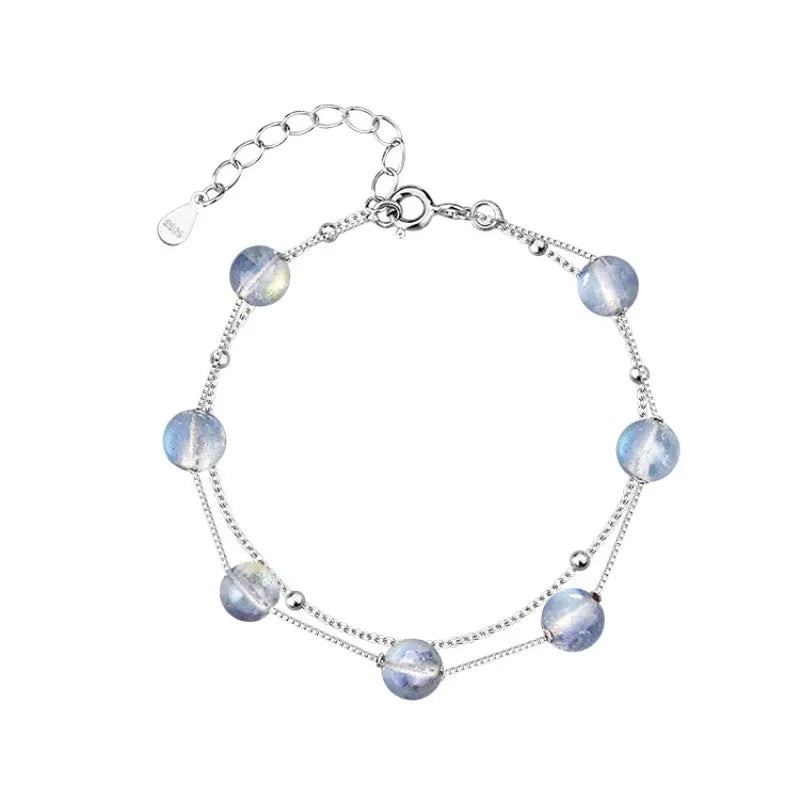 Armband mit Mondsteinperlen mit irisierenden Reflexen