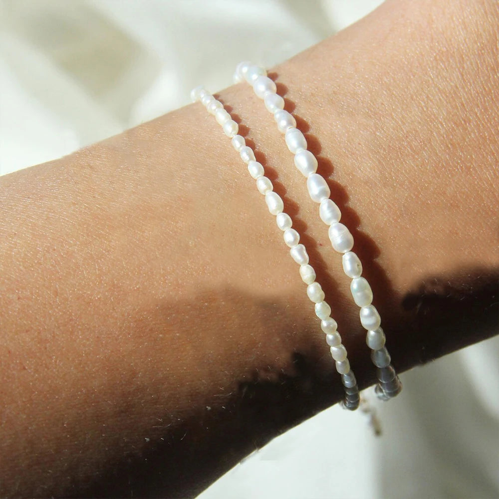 Armband mit ovalen Perlen