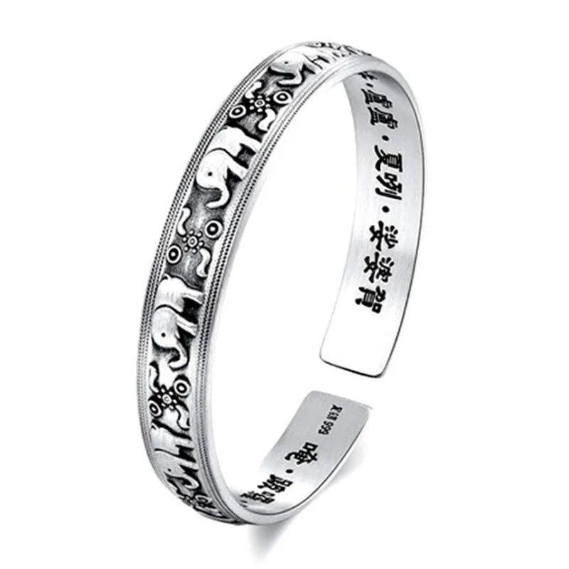 Buddhistisches Armband mit Elefanten