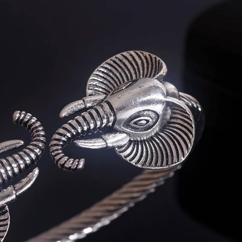 Buddhistisches Armband mit Elefanten für Damen