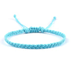 Handgefertigtes brasilianisches blaues Armband in Hellblau