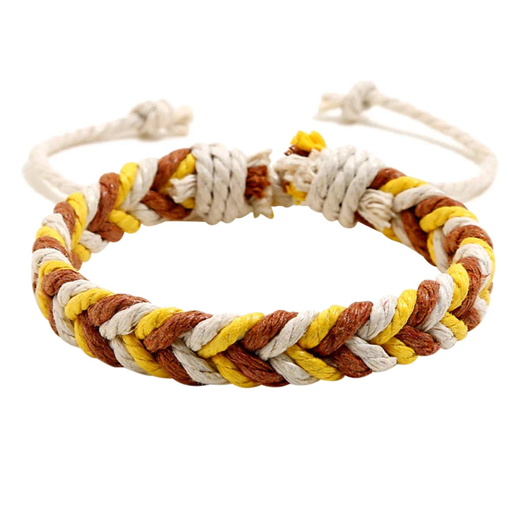 Brasilianisches Armband aus Baumwollfaden mit natürlicher Optik gelb
