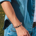 Brasilianisches Armband aus Baumwollfaden mit natürlicher Optik rot