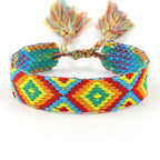 Breites brasilianisches Armband mit geometrischen Mustern gelb