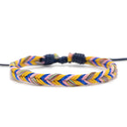 Minimalistisches brasilianisches Armband aus gelbem Baumwollfaden
