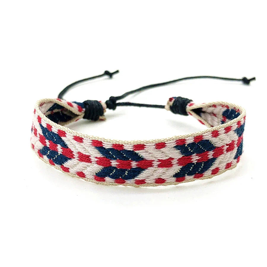 Gemischtes brasilianisches Armband im Urlaubsstil rot