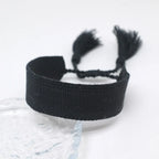 Handgemachtes brasilianisches Armband in sanften Pastellfarben schwarz