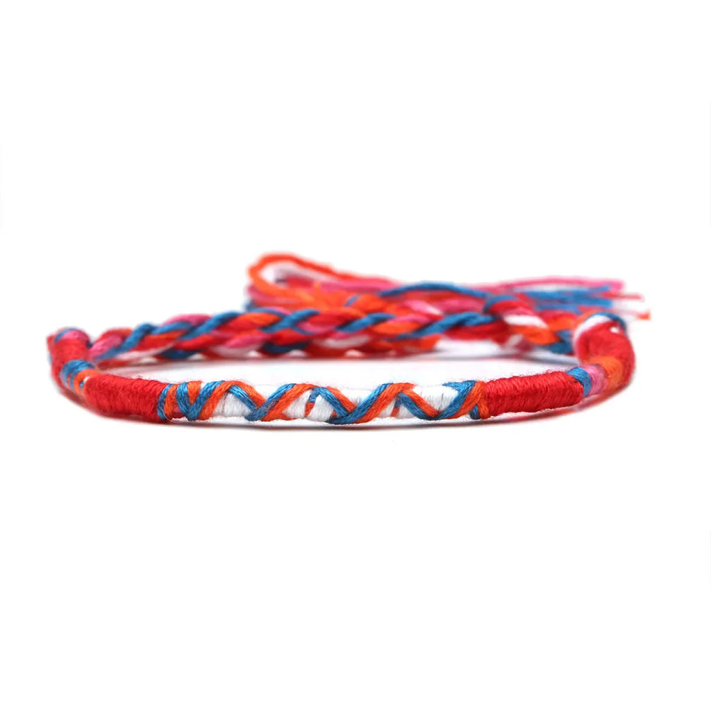 Brasilianisches Armband im Hippie-Boho-Stil rot