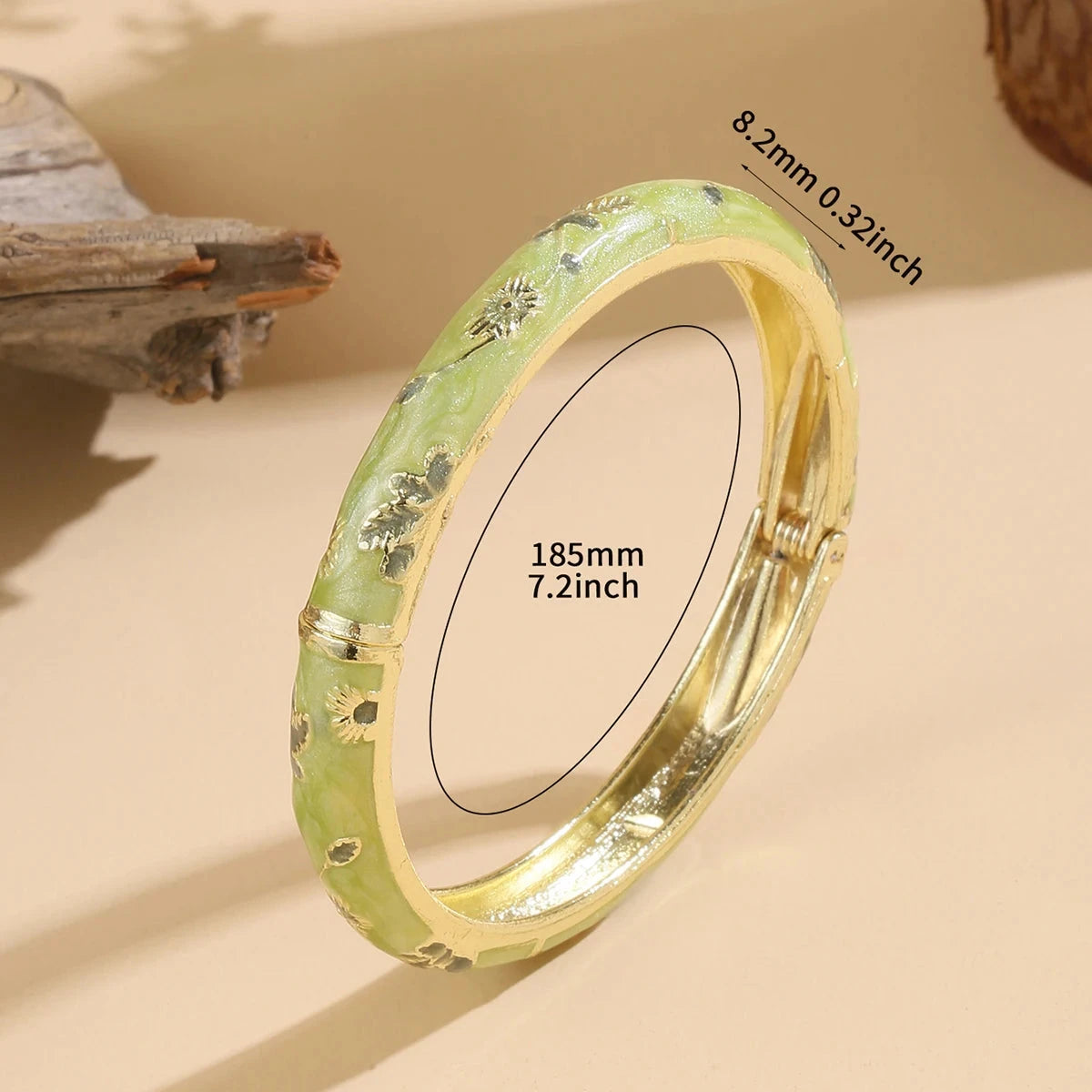 Buntes Armband mit Blumen