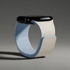 Magnetisches Ersatzarmband aus Silikon für die Apple Watch in Weiß