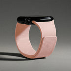 Magnetisches Ersatzarmband aus Silikon für die Apple Watch in Rosa