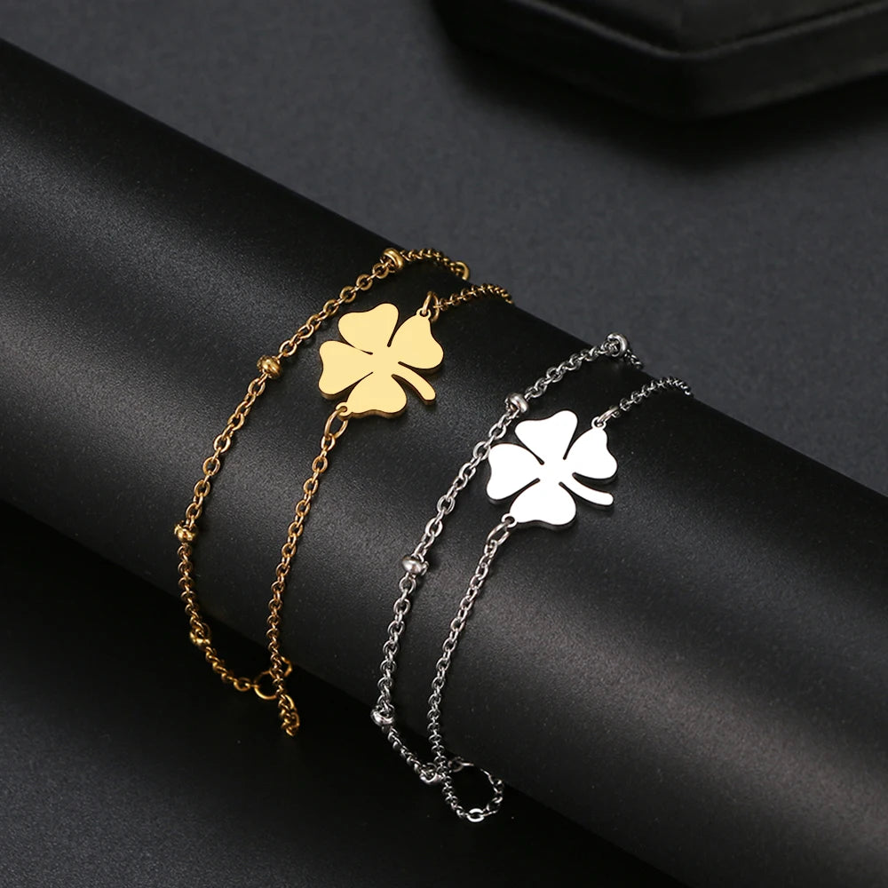  Doppelarmband mit vierblättrigem Kleeblatt in Gold