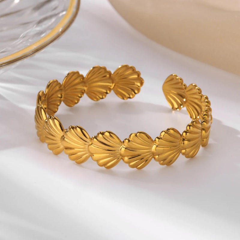 Elegantes Armband Muscheln Seestern und Jakobsmuschel Jakobsmuschel gold